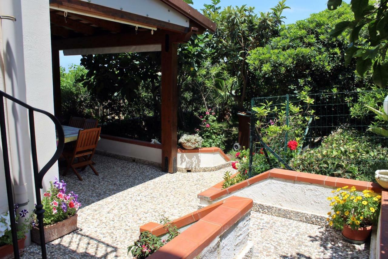 Raggio Di Sole Bed & Breakfast Macari Zewnętrze zdjęcie