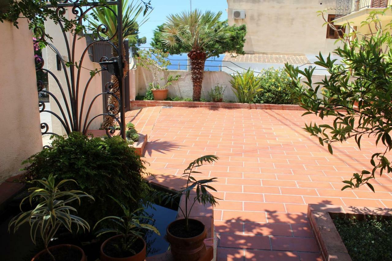 Raggio Di Sole Bed & Breakfast Macari Zewnętrze zdjęcie